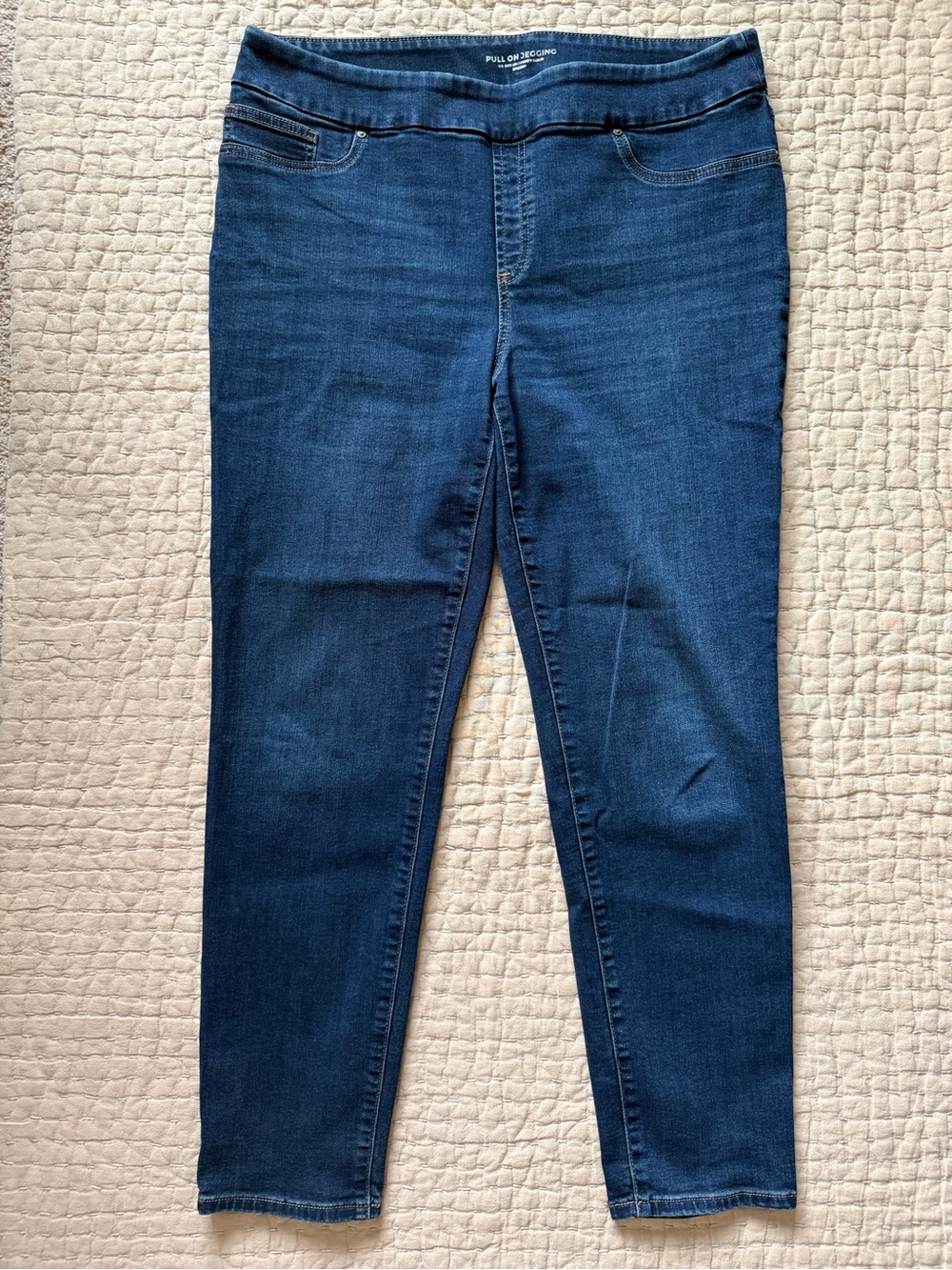 Chico's Dark Blue Pull-On Skinny Jeggings